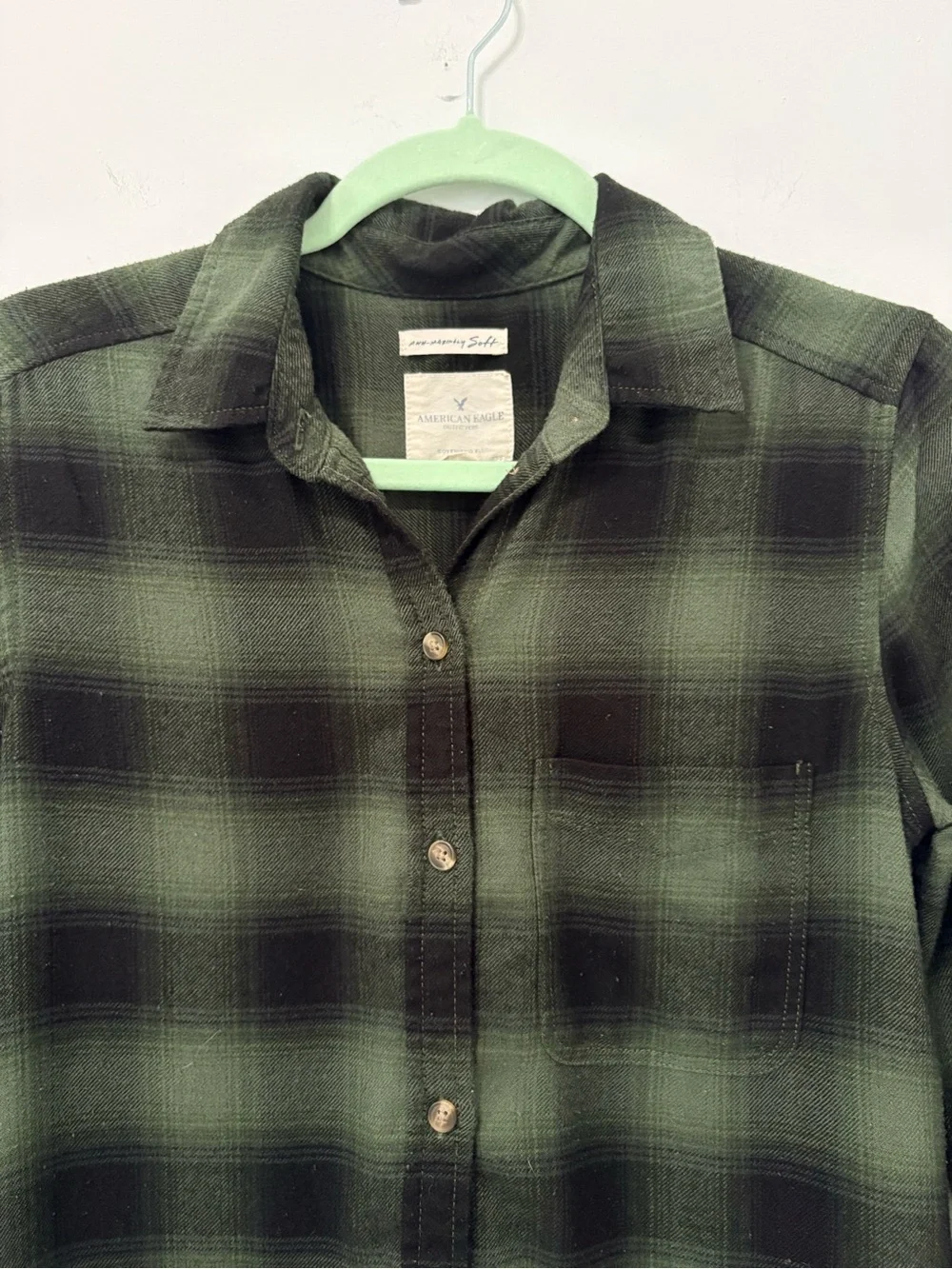 American Eagle Soft & Sexy Plaid Button Down Shirt Sz S Forest Green Black EUC - Picture 2 of 12